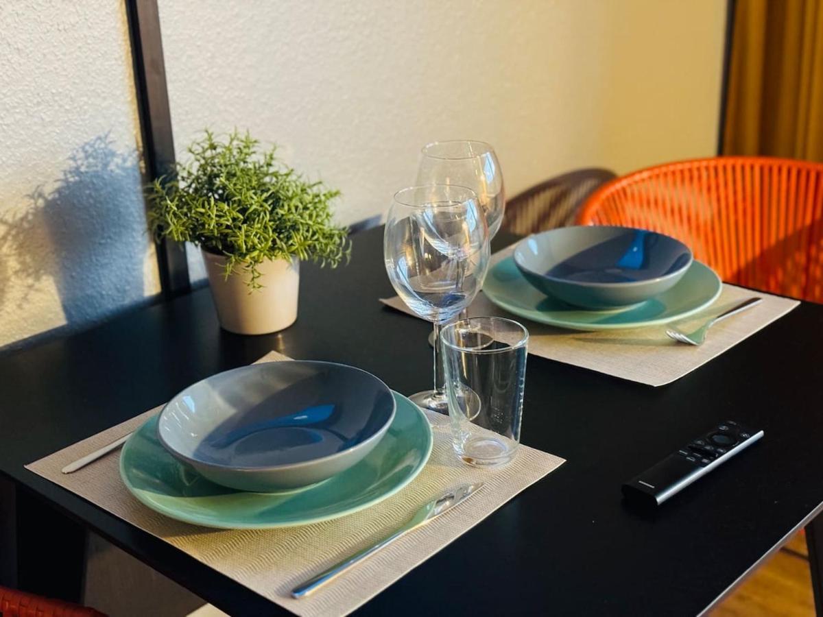 Klassen Stay - Design Studio In 11 Etage - Tolle Aussicht - Sauna, Pool - Netflix Lahnstein Zewnętrze zdjęcie