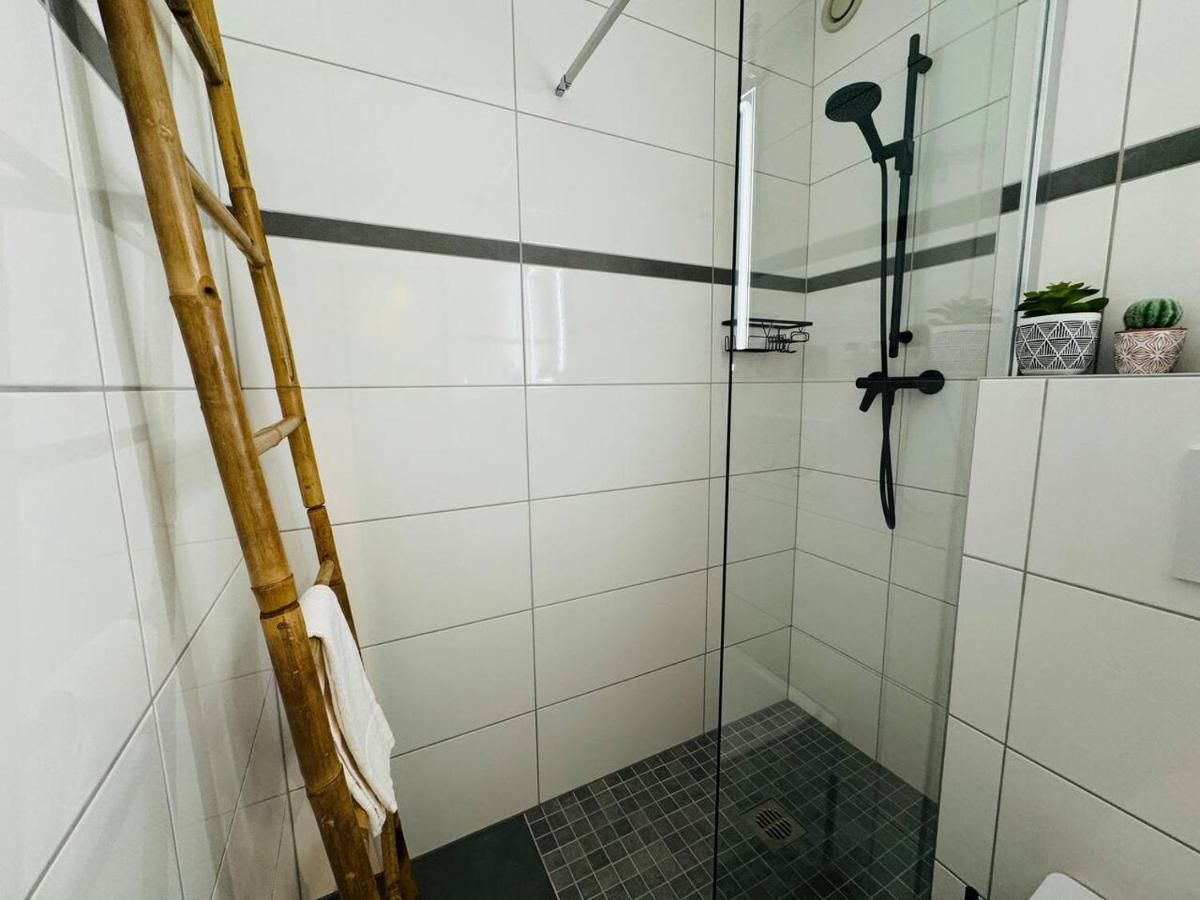 Klassen Stay - Design Studio In 11 Etage - Tolle Aussicht - Sauna, Pool - Netflix Lahnstein Zewnętrze zdjęcie