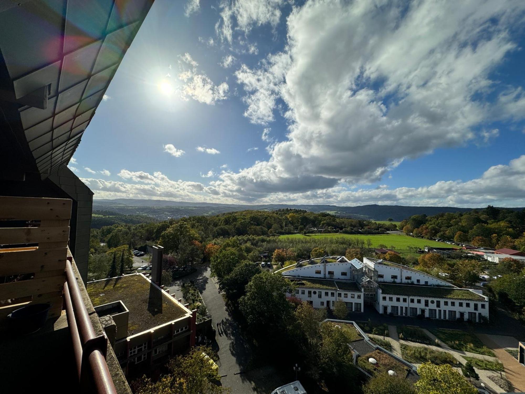 Klassen Stay - Design Studio In 11 Etage - Tolle Aussicht - Sauna, Pool - Netflix Lahnstein Zewnętrze zdjęcie